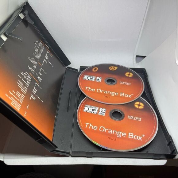 Orange Box Half-Life 2 Video Game (PC, 2007) COMPLETE CIB DVD-ROM - Picture 2 of 5